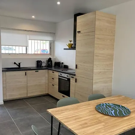 Διαμέρισμα A 5mn A Pied Du Port ! *